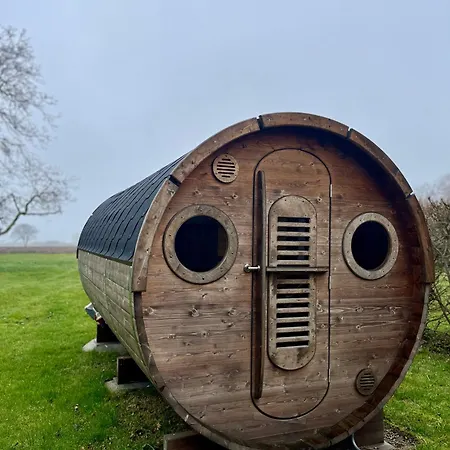 Søndergård * Borre