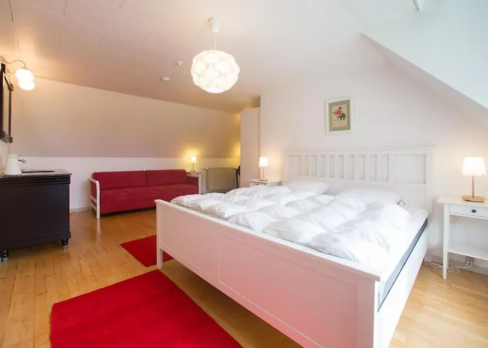 Sondergard Semesterbostad *